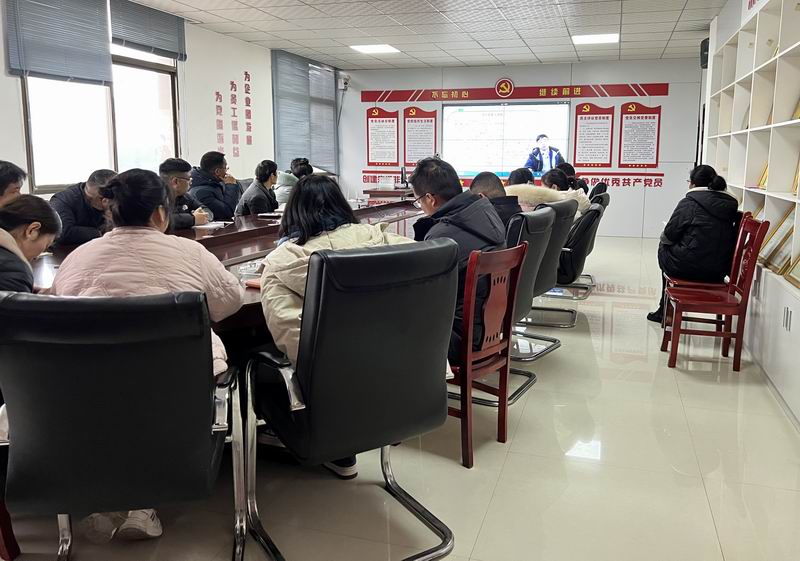 学法、守法、尊法——河南万利平台_万利(中国)
公司进行职工法律知识培训